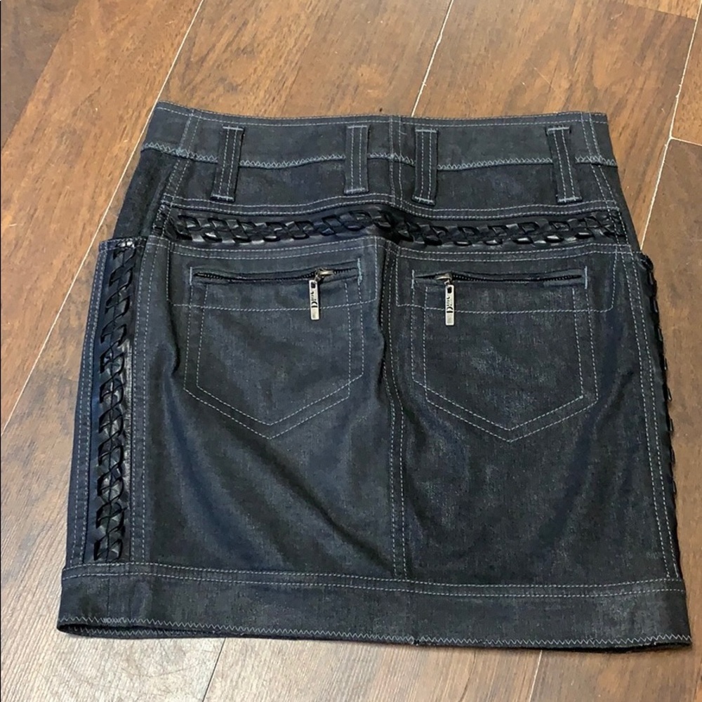 Christian Dior denim skirt. Size 2 - Picture 2 of 5